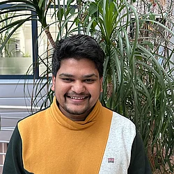 Dr Prateek Raj Dr Prateek Raj