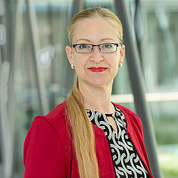 Christine Bentz