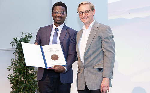 Richmond Sarpong mit Inhoffen-Medaille 2025 ausgezeichnet