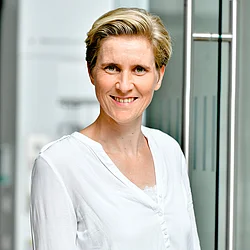 Dr. Jennifer Debarry Dr. Jennifer Debarry