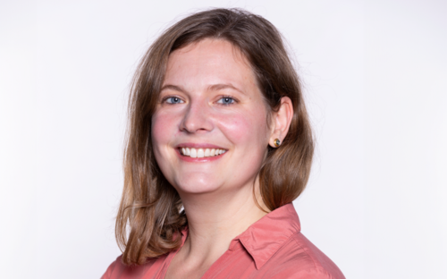 Dr. Lina Herhaus heads the junior research group “Immune Signalling” at the HZI.