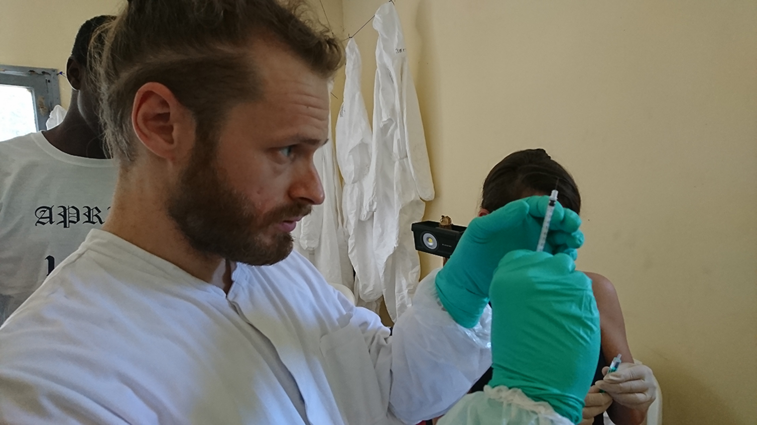 Lorenzo Lagostina prepares to take a blood sample.