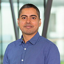 Portrait Dr Yadvir Singh