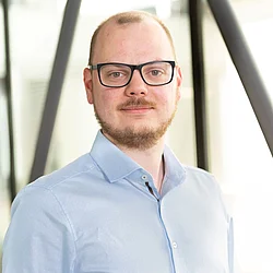 Dr Thomas Siemon