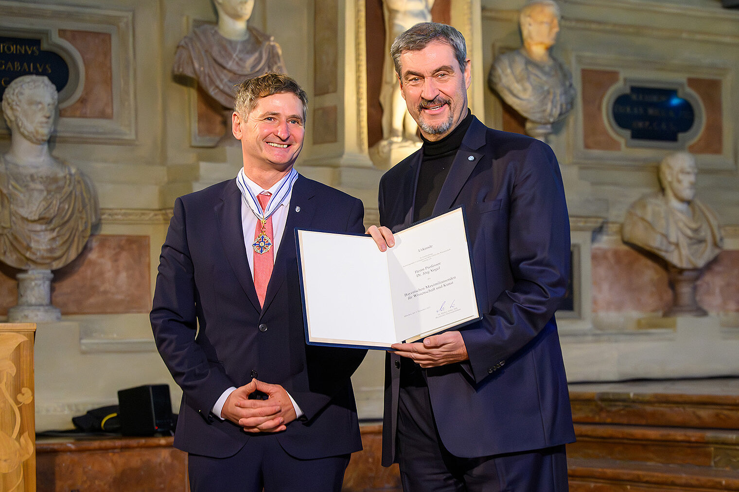 Maximilian Order awarded to HIRI Director Jörg Vogel by Marcus Söder