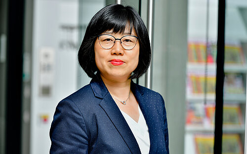 Prof. Yang Li 