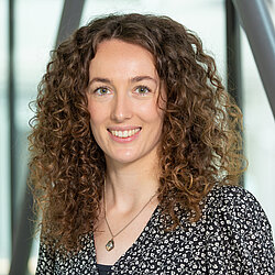 Dr. Marie Wende