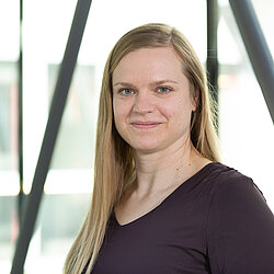 Dr Lisa Hönicke