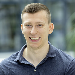 Dr. Sebastian Pfütze