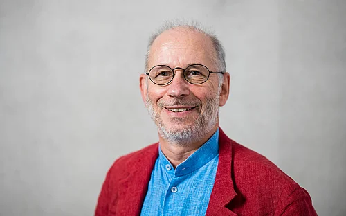 Honor for Decades of Contribution to Drug Delivery Science