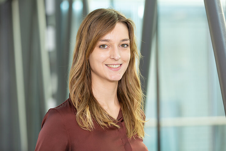 Portrait Dr. Lisa Osbelt-Block