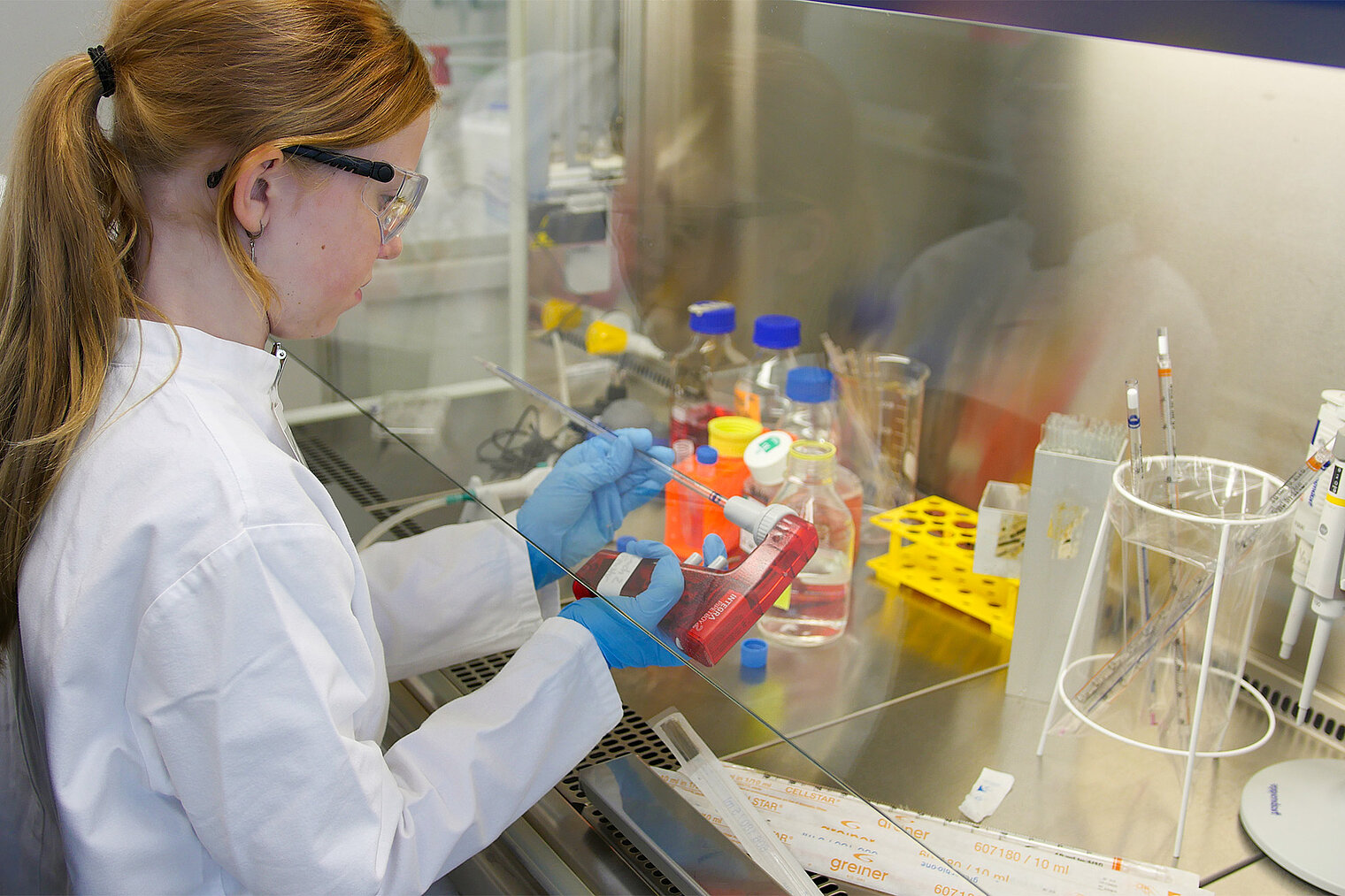 Child in the lab