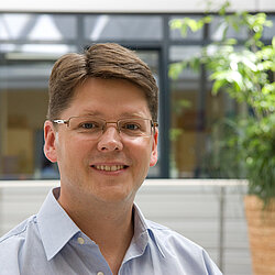 Dr Blair Prochnow