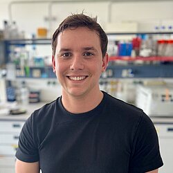 Dr Max Kellner Dr Max Kellner