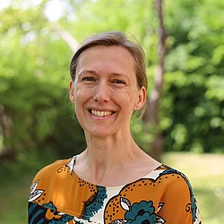 Dr. Stephanie Markert