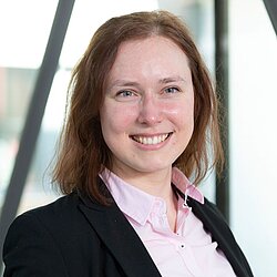 Dr. Katharina Rox