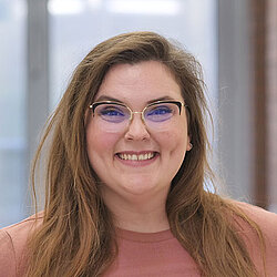 Dr Sonja T. Jesse
