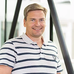 Dr. Frank Surup