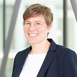 Dr. Marieke Enderle Dr. Marieke Enderle