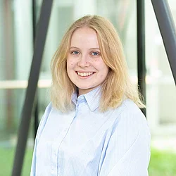 Anna Festag Anna Festag