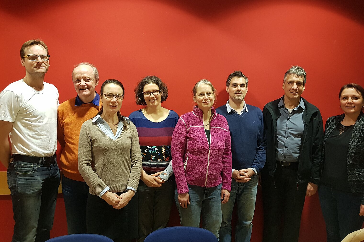 Dozierende mit den HZI-Wissenschaftlerinnen