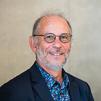 Prof Dr Claus-Michael Lehr