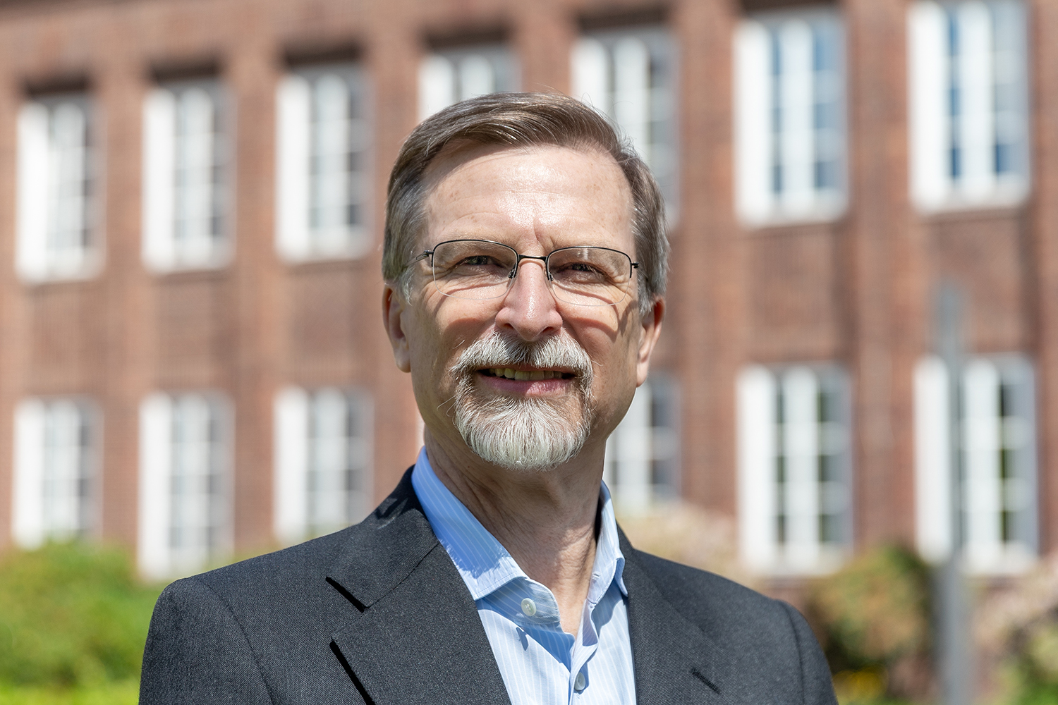 Portrait of Craig Crews