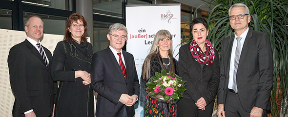 Andreas Plink (Geschäftsführer BioS-Verein), Simone Kauffeld (Vizepräsidentin TU Braunschweig), Ralf R. Mendel (Vorsitzender BioS-Verein), Iris Eisenbeiser (BioS), Bettina Fischer (Verwaltungsleiterin DSMZ), Dirk Heinz (Wiss. Geschäftsführer HZI).